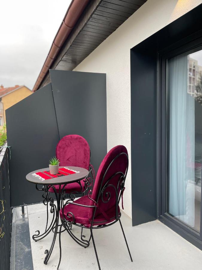 Etnomania Boutique Hotel Pristina Extérieur photo