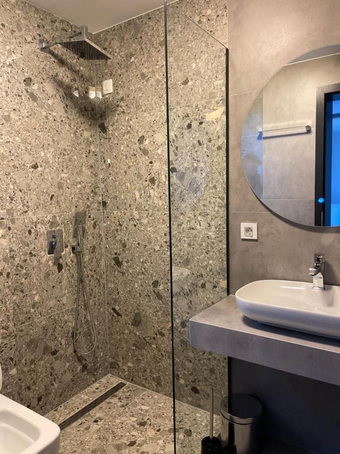 Etnomania Boutique Hotel Pristina Extérieur photo